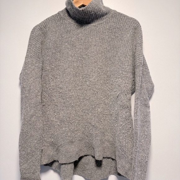 Madewell Grey Turtleneck Sweater M merino wool & alpaca - Picture 1 of 5